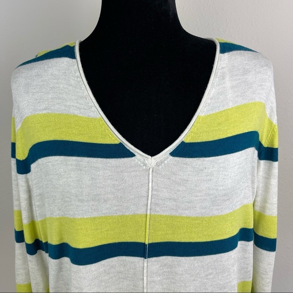 Apt 9 Women's Cream Blue Green Striped V Neck Super soft pullover Sweater size L - Picture 5 of 10